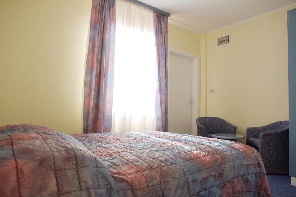 Garni Hotel Siesta Nova Gorica Værelse billede